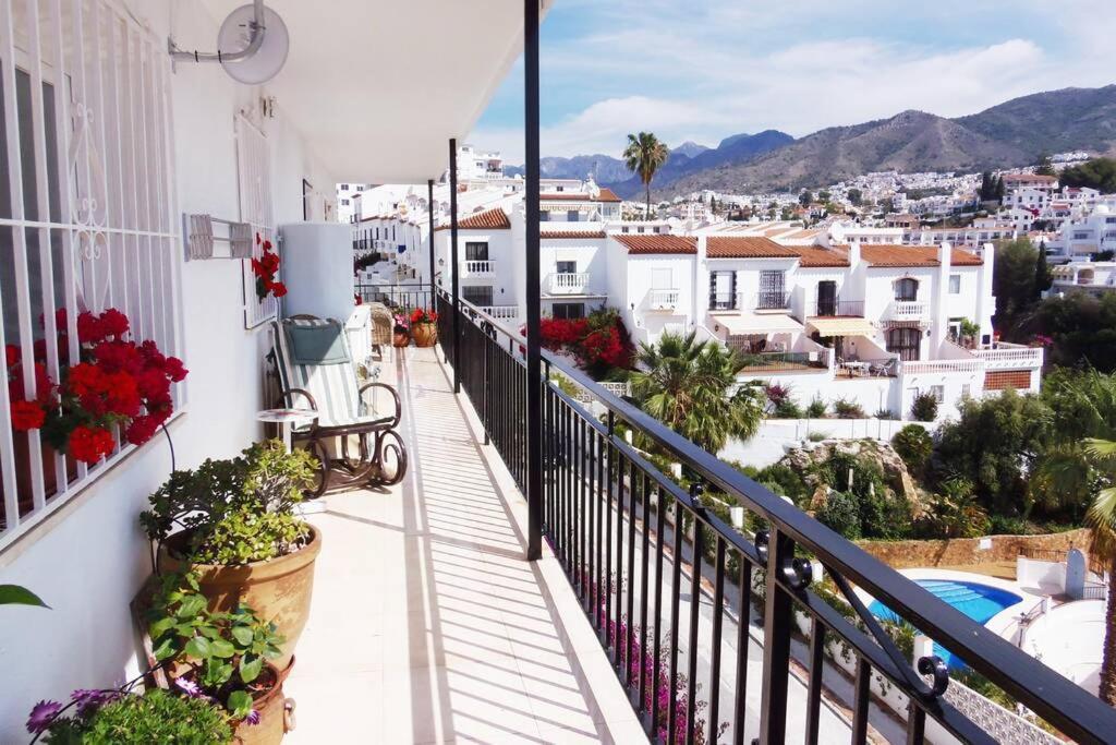 Apartamento Aguamarina Nsf53- 네르하 외부 사진